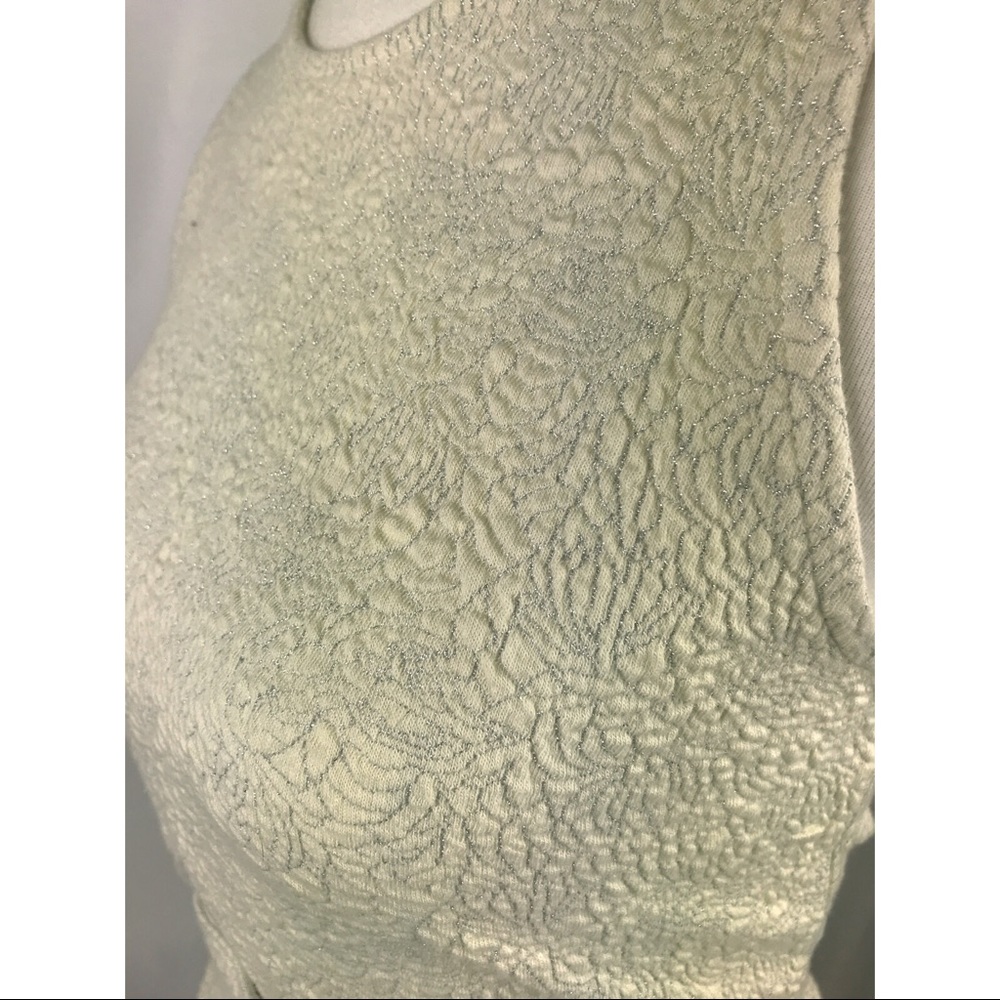 Ivory Sleeveless Floral Embroidered Dress, Cutout - Picture 5 of 8